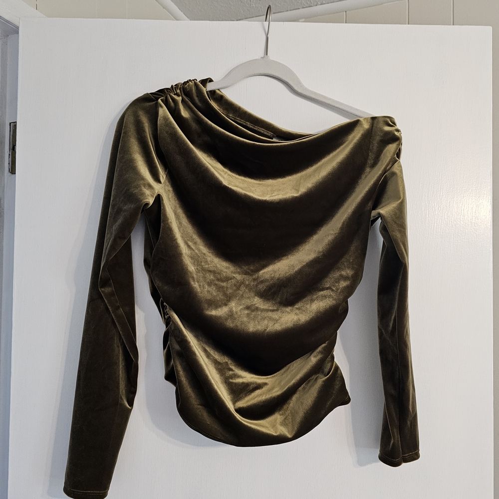 AF Elegant Olive Green Velvet Women's Top